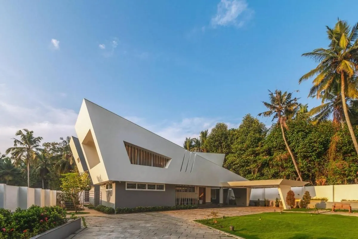 Hossana Villa Kovalam